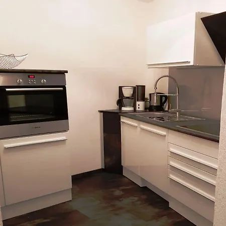 Excelsior Apartment *
